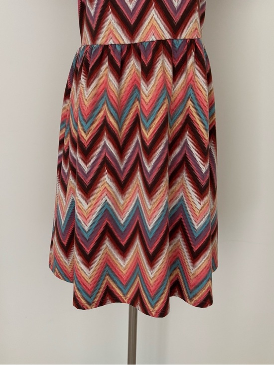 Chevron Fit and Flare Mini Dress - Picture 4 of 9